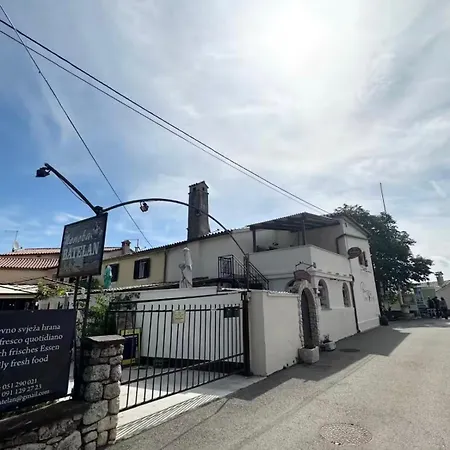 Apartment Batelan